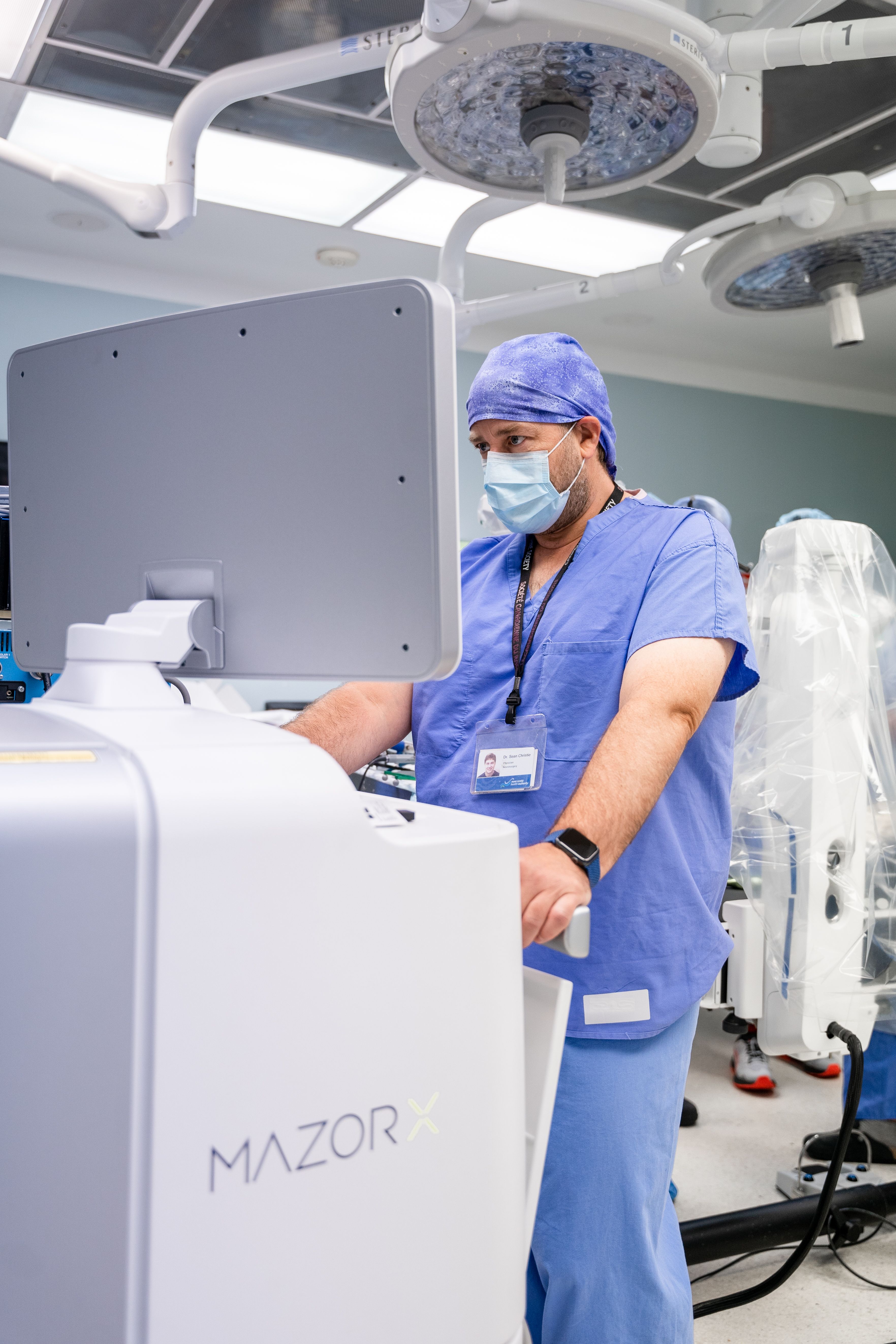 doctor using surgical robot