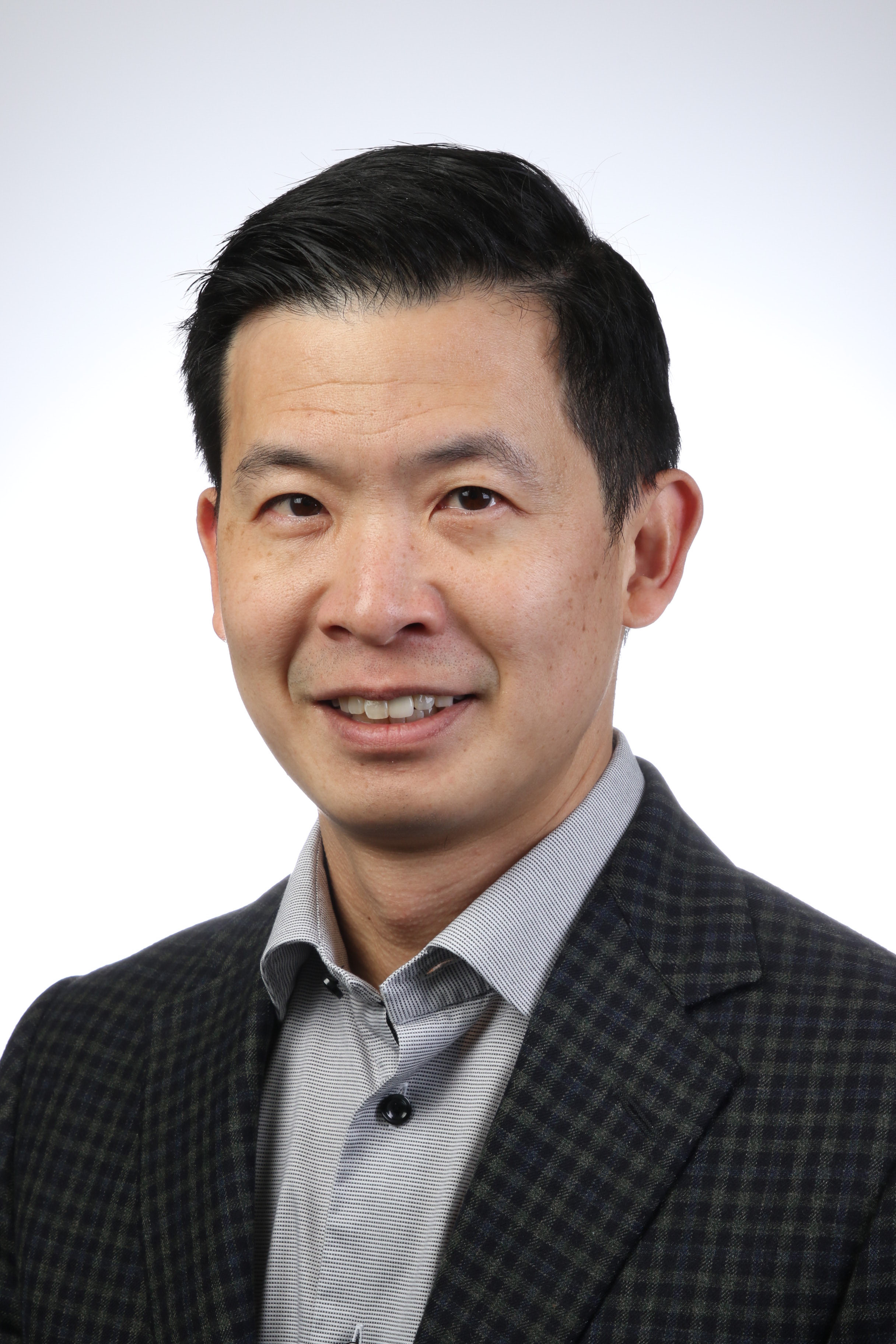 Headshot of Dr. Luke Chen