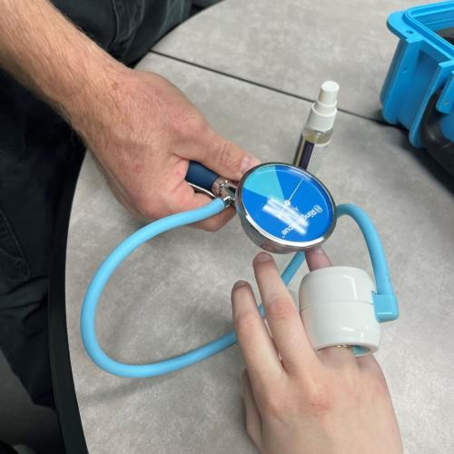 Ring Rescue Device being used on finger