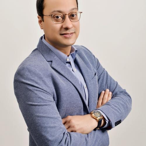 Photo of Dr. Sheikh